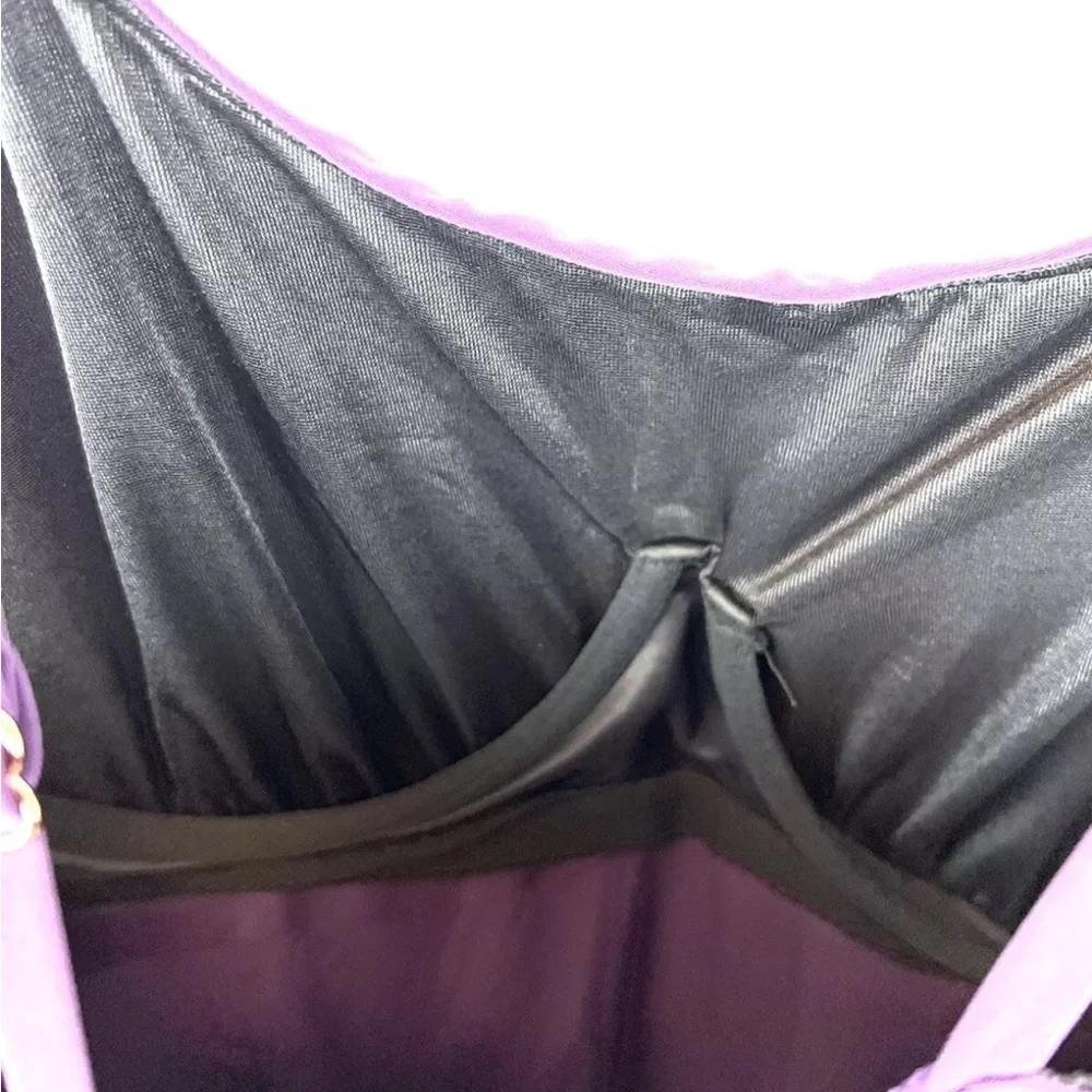 Miraclesuit Women’s Purple Razzle Dazzle Underwire Tankini Top Size 8